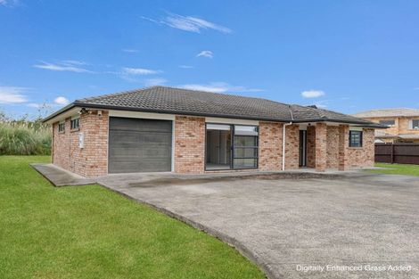 Photo of property in 19 Aitkenhead Court, Parakai, 0830