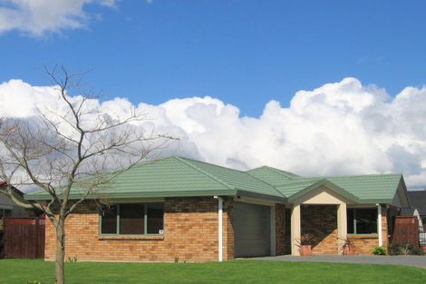 Photo of property in 14 Duggan Drive, Owhata, Rotorua, 3010