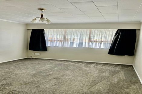 Photo of property in 2/30 Whitley Avenue, Ebdentown, Upper Hutt, 5018