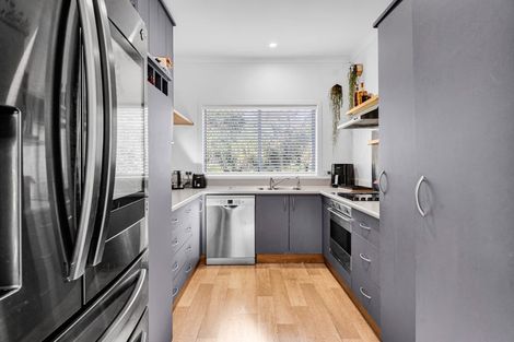 Photo of property in 96 Bayly Road, Blagdon, New Plymouth, 4310