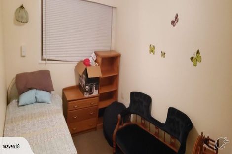 Photo of property in 88 Chivalry Road, Glenfield, Auckland, 0629
