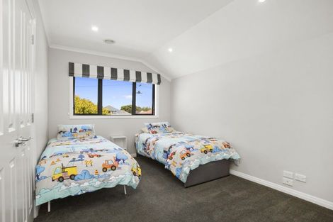 Photo of property in 27b Vincent Street, Waterloo, Lower Hutt, 5011
