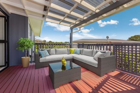 Photo of property in 54 Hinerau Street, Henderson, Auckland, 0612