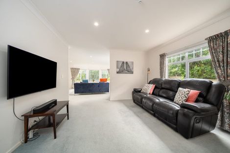 Photo of property in 4 Amesbury Drive, Churton Park, Wellington, 6037