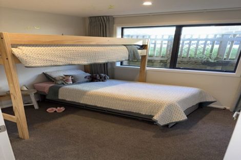 Photo of property in 14 Topsail Way, Whitby, Porirua, 5024