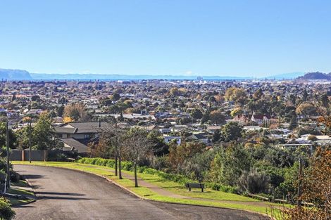 Photo of property in 83 Churchill Drive, Taradale, Napier, 4112