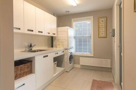 Photo of property in 9 Hollyhock Lane, Wanaka, 9305