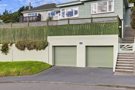 Photo of property in 137 Severn Street, Island Bay, Wellington, 6023
