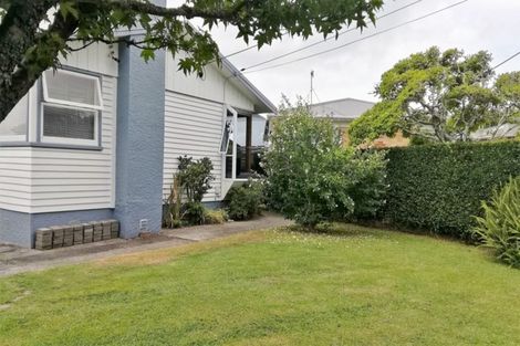 Photo of property in 27 Statesman Street, Henderson, Auckland, 0612