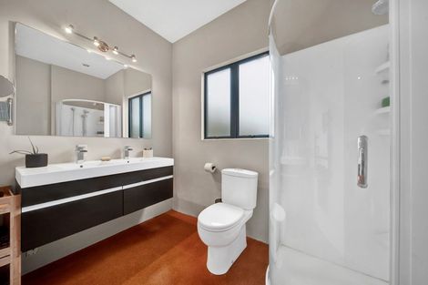 Photo of property in 35 Maire Street, Hawera, 4610