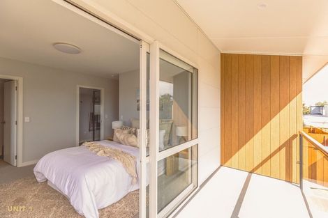 Photo of property in 137 Geraldine Street, Edgeware, Christchurch, 8013