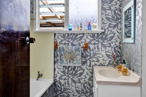 Photo of property in 77 Wilson Street, Hawera, 4610