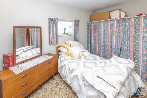Photo of property in 395 Linwood Avenue, Bromley, Christchurch, 8062