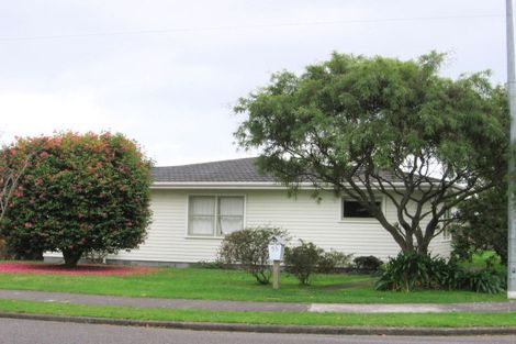 Photo of property in 55 Ngaio Road, Waikanae, 5036