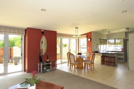 Photo of property in 30 Russell Street, Westport, 7825