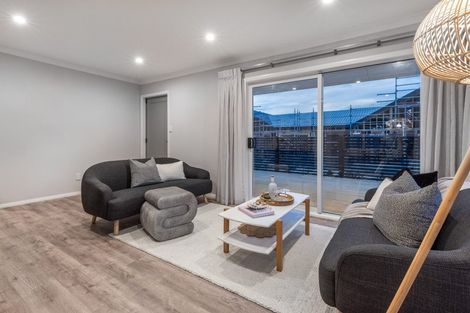 Photo of property in 9 Gordon Place, Levin, 5510