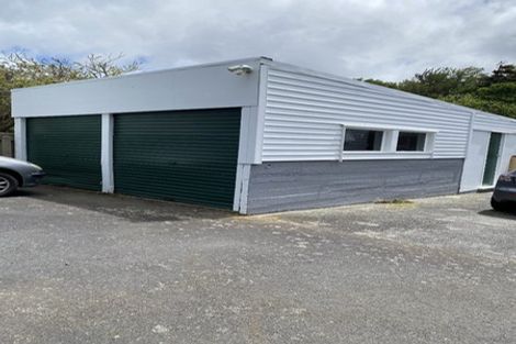 Photo of property in 199u3 Newlands Road, Newlands, Wellington, 6037