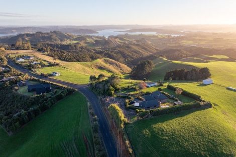 Photo of property in 187 Maungatawhiri Road, Raglan, 3295