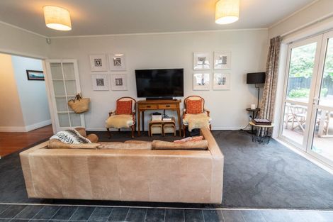 Photo of property in 2 Akatea Street, Berhampore, Wellington, 6023