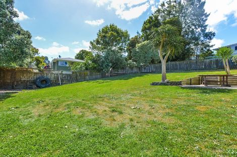 Photo of property in 10 Glenbervie Crescent, Massey, Auckland, 0614