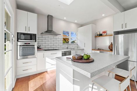 Photo of property in 1 Smart Terrace, Saint Johns Hill, Whanganui, 4500