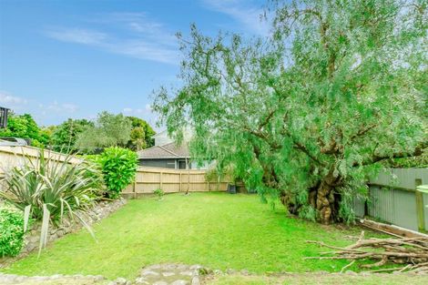 Photo of property in 131 Renown Road, Raumati South, Paraparaumu, 5032
