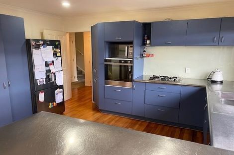 Photo of property in 5 Melksham Drive, Churton Park, Wellington, 6037