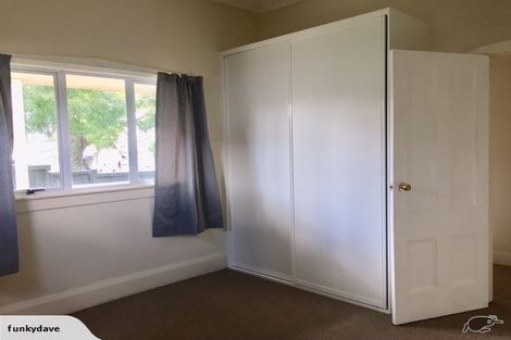 Photo of property in 44 Rimu Street, New Lynn, Auckland, 0600