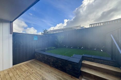 Photo of property in 13/506 Glenfield Road, Bayview, Auckland, 0629