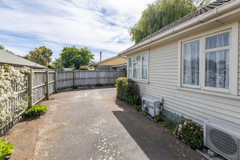 Photo of property in 395 Linwood Avenue, Bromley, Christchurch, 8062