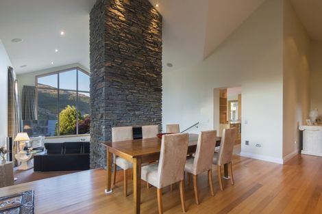 Photo of property in 371 Peninsula Road, Kelvin Heights, Queenstown, 9300