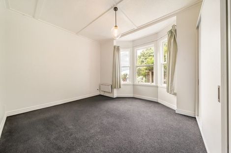 Photo of property in 42 Drummond Street, Mount Cook, Wellington, 6021
