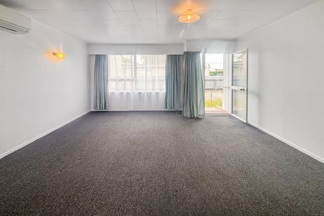 Photo of property in 2/404 Gloucester Street, Taradale, Napier, 4112