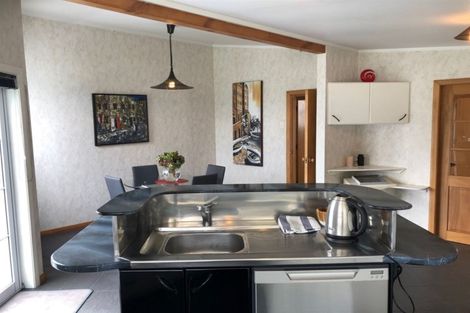 Photo of property in 4 Cecil Road, Wadestown, Wellington, 6012