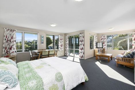Photo of property in 3 Portland Place, Shiel Hill, Dunedin, 9013