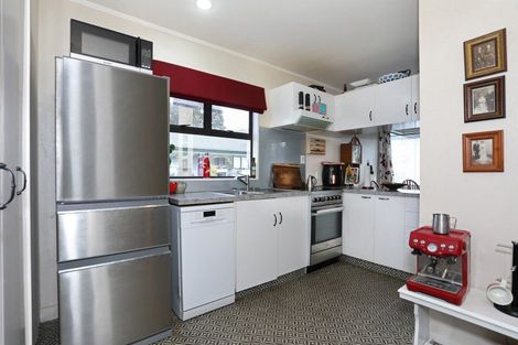 Photo of property in 11a Milne Street, Marton, 4710