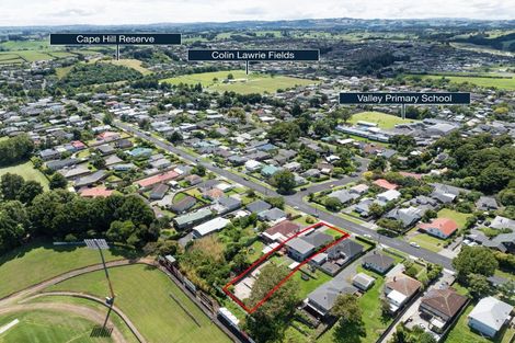 Photo of property in 16 Prospect Terrace, Pukekohe, 2120