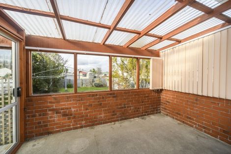 Photo of property in 4 Holdsworth Avenue, Milson, Palmerston North, 4414