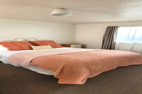 Photo of property in 74b Barrett Street, Westown, New Plymouth, 4310