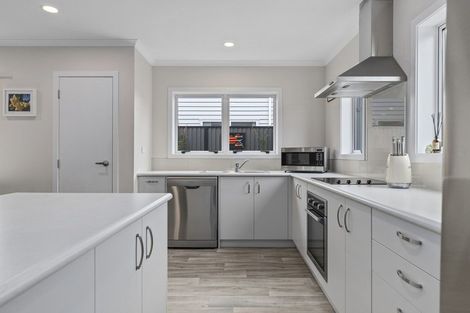 Photo of property in 186u3 Cambridge Road, Hillcrest, Hamilton, 3216