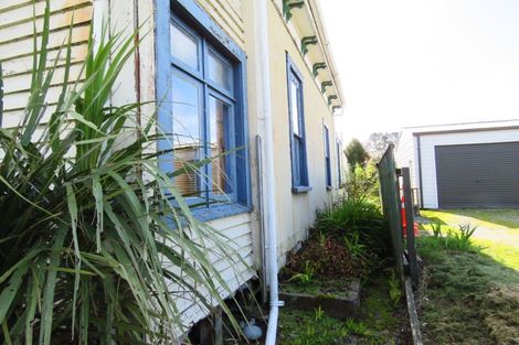 Photo of property in 21 Fonblanque Street, Westport, 7825