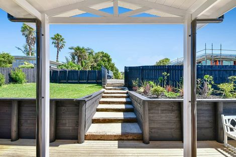 Photo of property in 4 Forlong Rise, Helensville, 0800