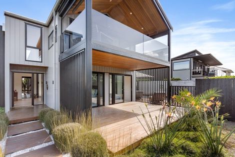 Photo of property in 101 Beach Road, Whangamata, 3620