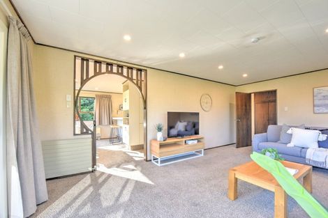 Photo of property in 37 Brydone Street, Edendale, 9825