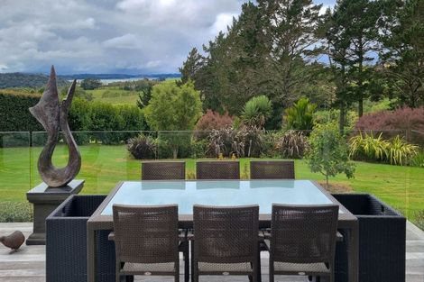Photo of property in 44 Warman Road, Okura, Albany, 0792