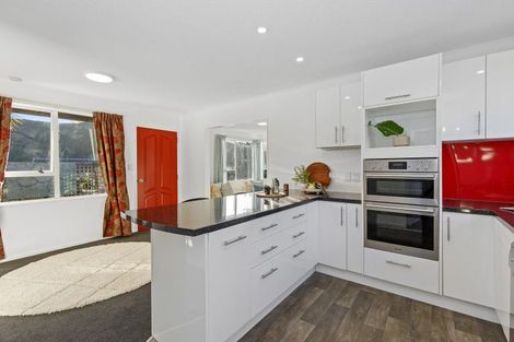 Photo of property in 279 Mitchell Street, Brooklyn, Wellington, 6021