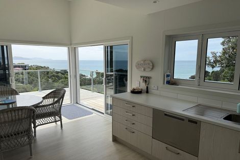Photo of property in 28 Gray Avenue, Kuaotunu West, Whitianga, 3592