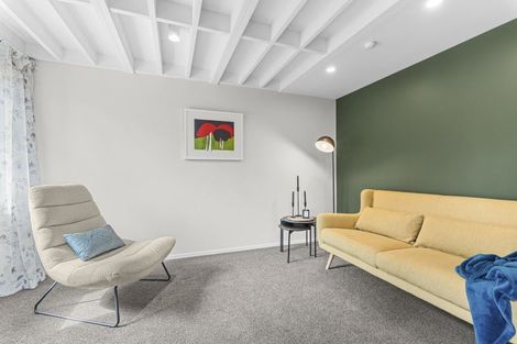 Photo of property in 120a Mangorei Road, Merrilands, New Plymouth, 4312