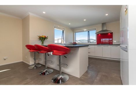 Photo of property in 8 Remana Crescent, Huapai, Kumeu, 0810
