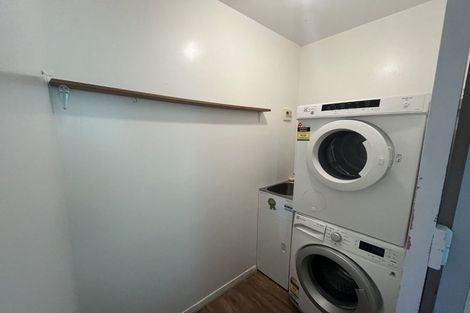 Photo of property in 70 Pembroke Road, Northland, Wellington, 6012